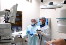 Нижневартовские врачи извлекли из желудка пациента стоматологическую отвертку