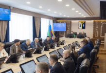 Жильё, газ, дороги и автобусы: депутаты Нижневартовска держат на контроле выполнение национальных целей